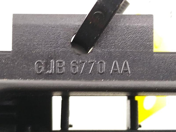 Jaguar XK8 Front Center Dash Vent **AS-IS**