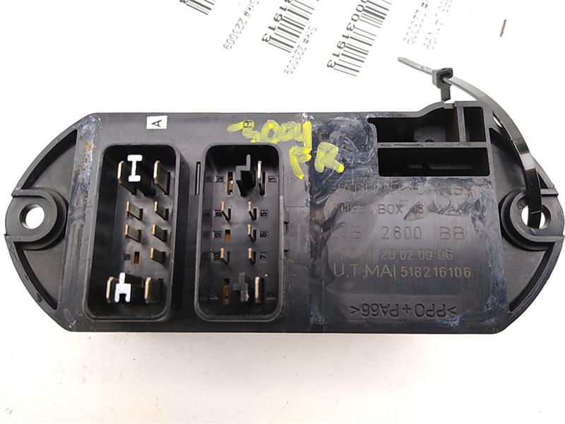 Jaguar XK8 Front Right Dash Fuse Box