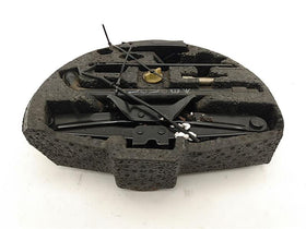 Jaguar XK8 Car Jack And Tools - 0