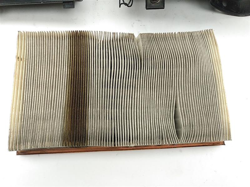 Jaguar XK8 Air Filter Housing