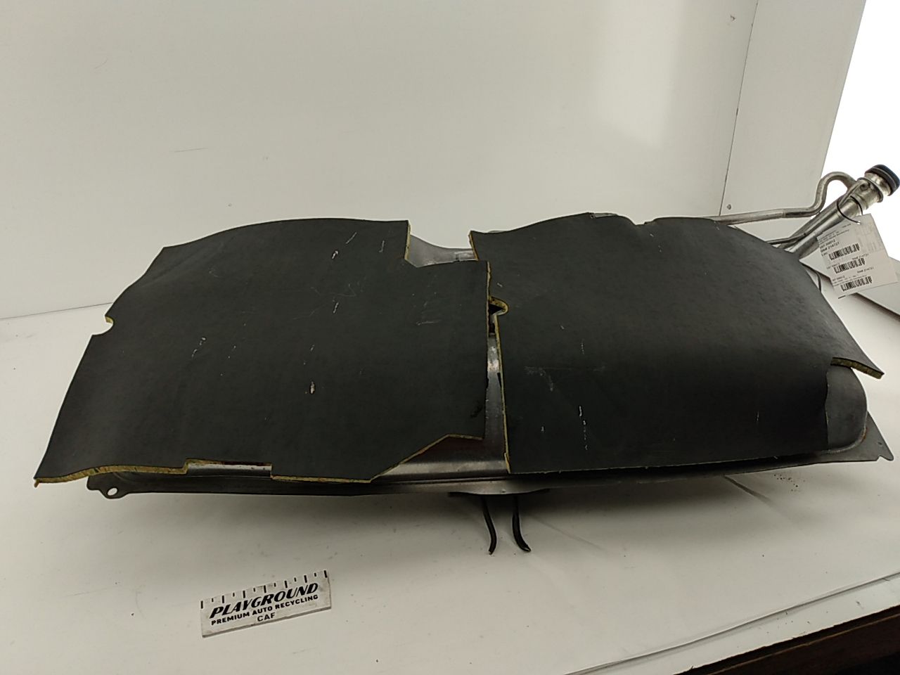 Jaguar XK8 Fuel Tank