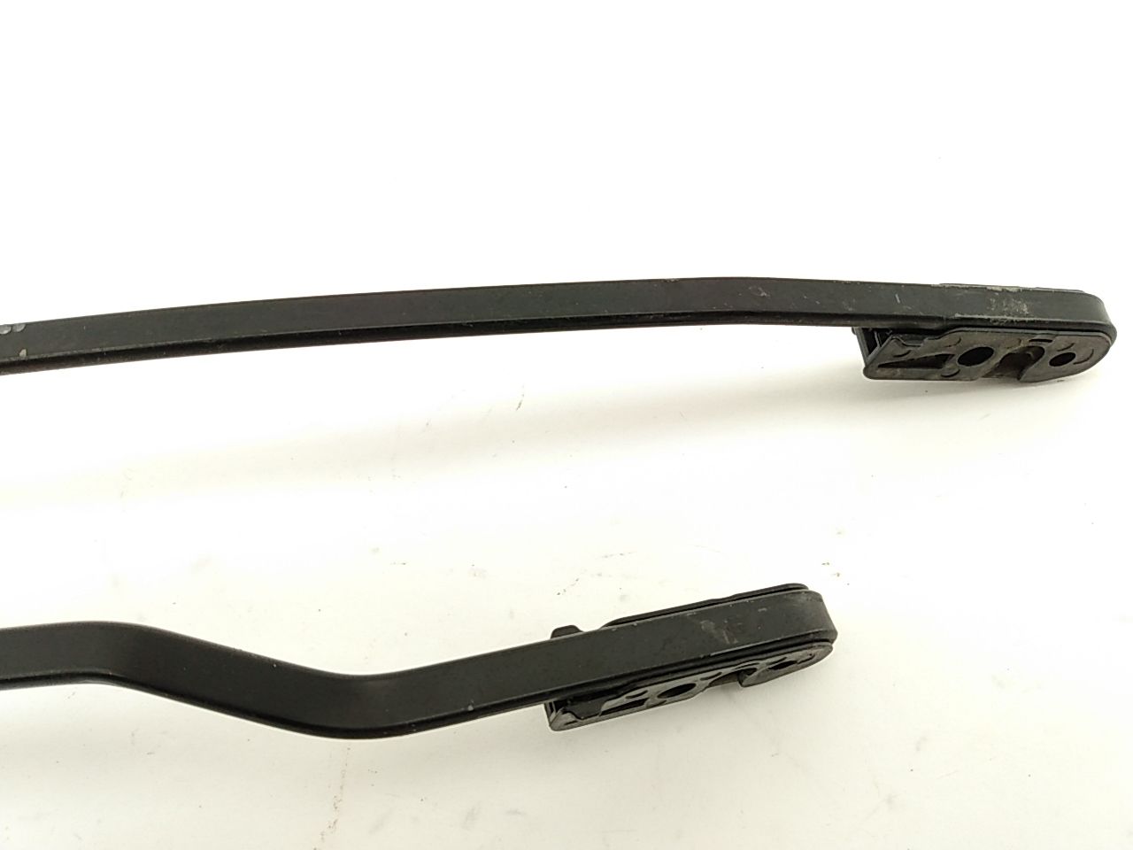 BMW Z4 Set Of Windshield Wiper Arms (2)