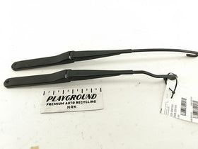 BMW Z4 Set Of Windshield Wiper Arms (2)