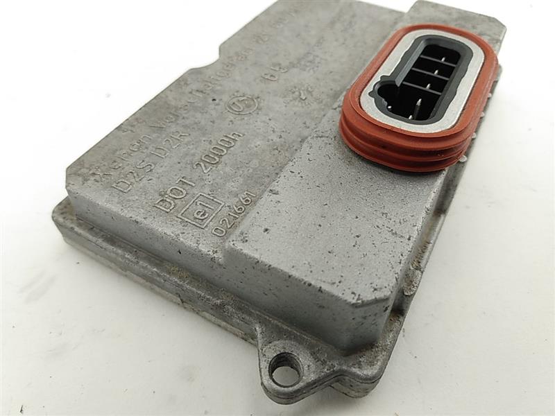 BMW Z4 Xenon Headlight Control Unit - 0