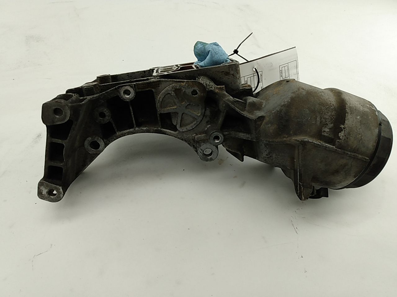 BMW Z4 Engine Oil Filter Housing