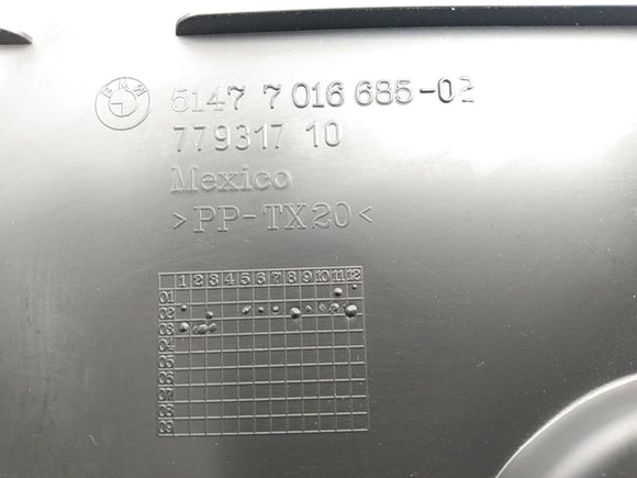 BMW Z4 Rear Left Tail Light Bulb Cover