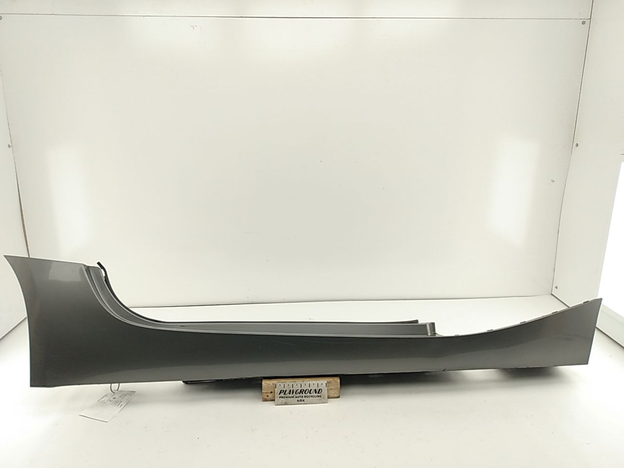 BMW Z4 Right Side Skirt