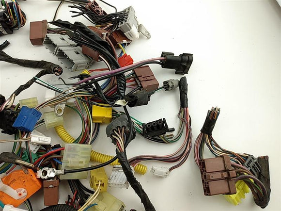 Land Rover Discovery Central Body Wire Harness Pigtails