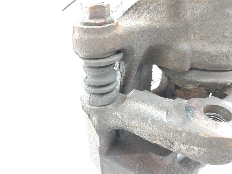 Land Rover Discovery Right Rear Brake Caliper