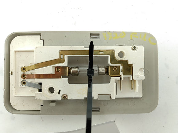 Land Rover Discovery Center Front Dome Light