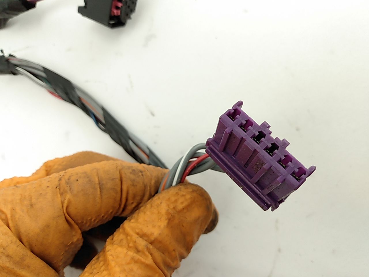 Land Rover Discovery Left Rear Door Wiring Harness