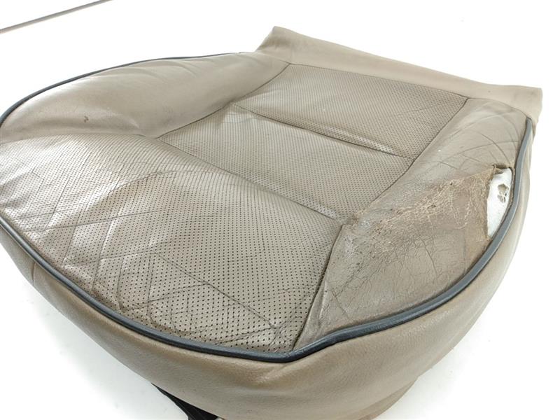 Land Rover Discovery Front Left Seat Cushion **AS-IS**