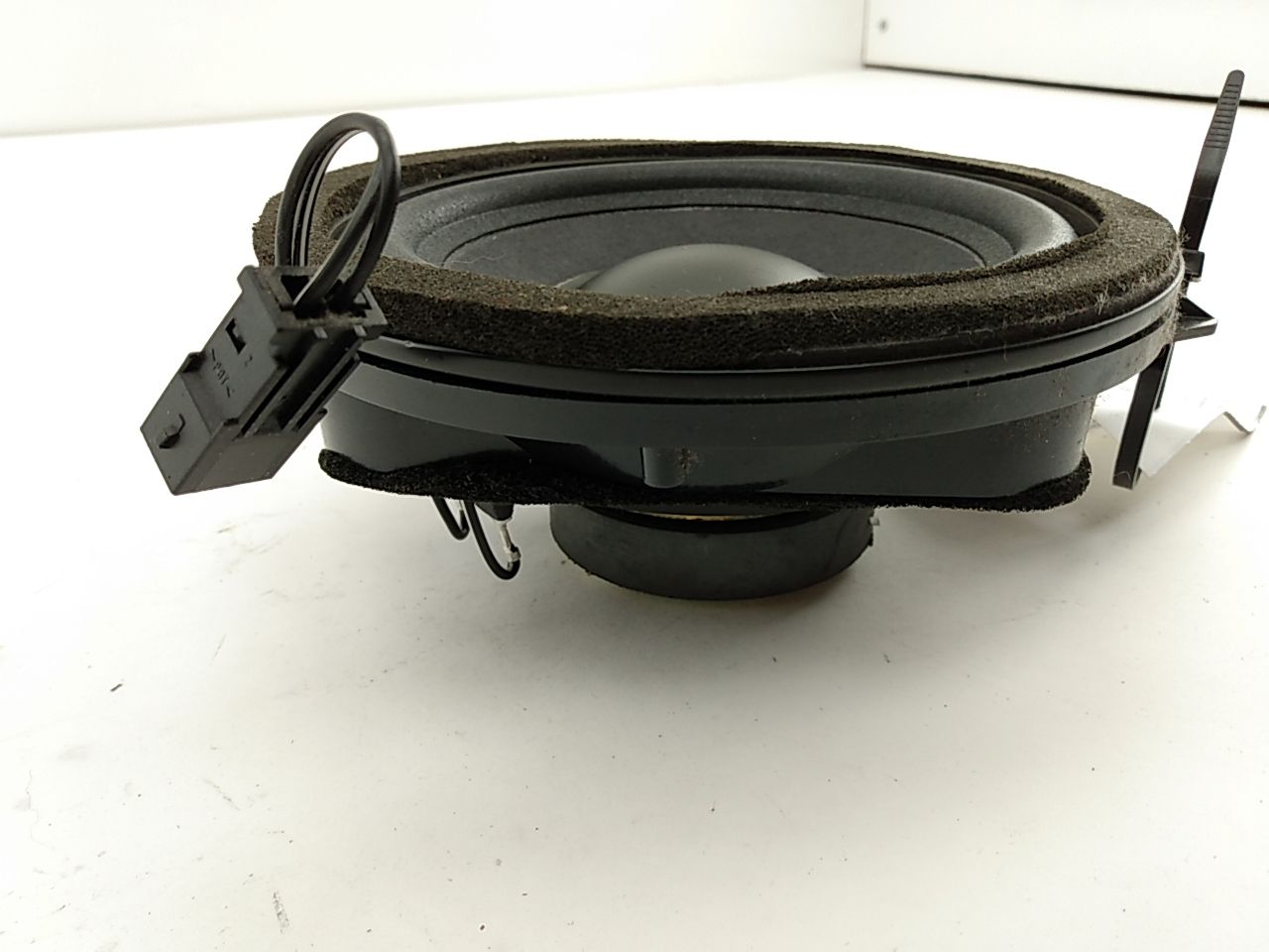 Audi TT Rear Left Subwoofer Speaker