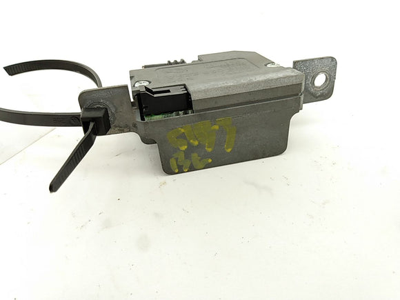 Audi TT Antenna Booster Module