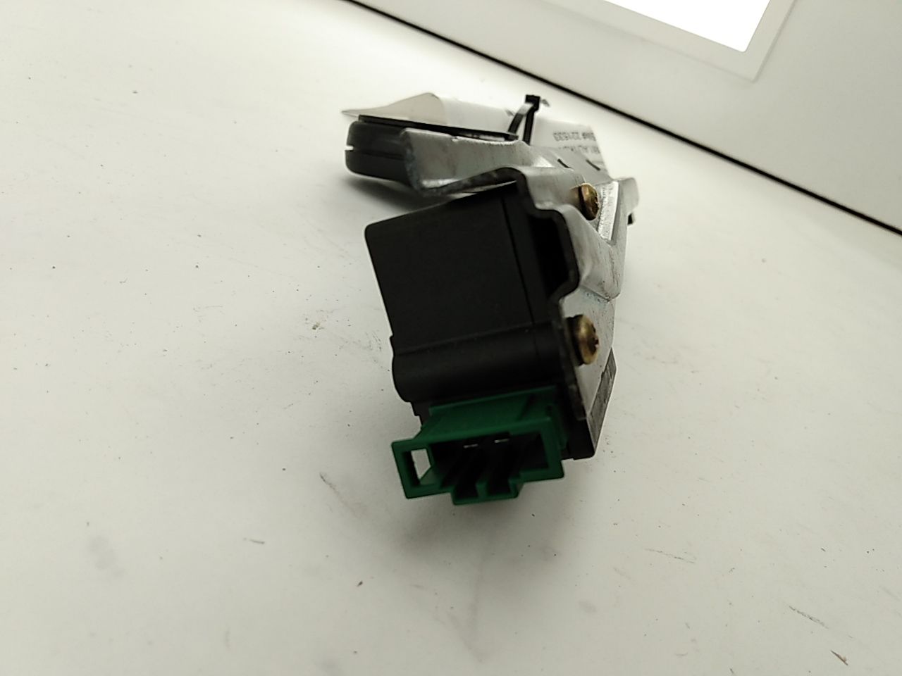 Audi TT Rear Hatch Latch Assembly - 0