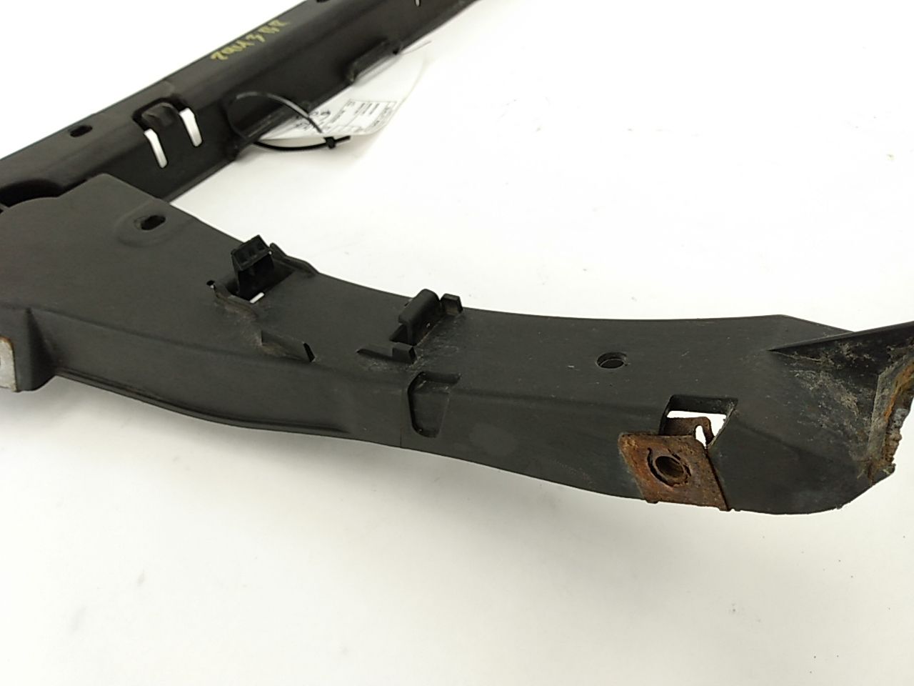 Jaguar XJ8L Right Rear Bumper Bracket - 0