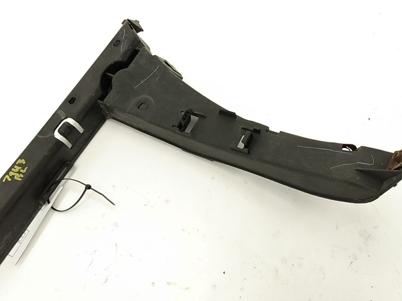 Jaguar XJ8L Left Rear Bumper Bracket - 0