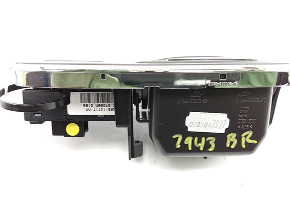 Jaguar XJ8L Rear Right Door Window Switch and Ashtray