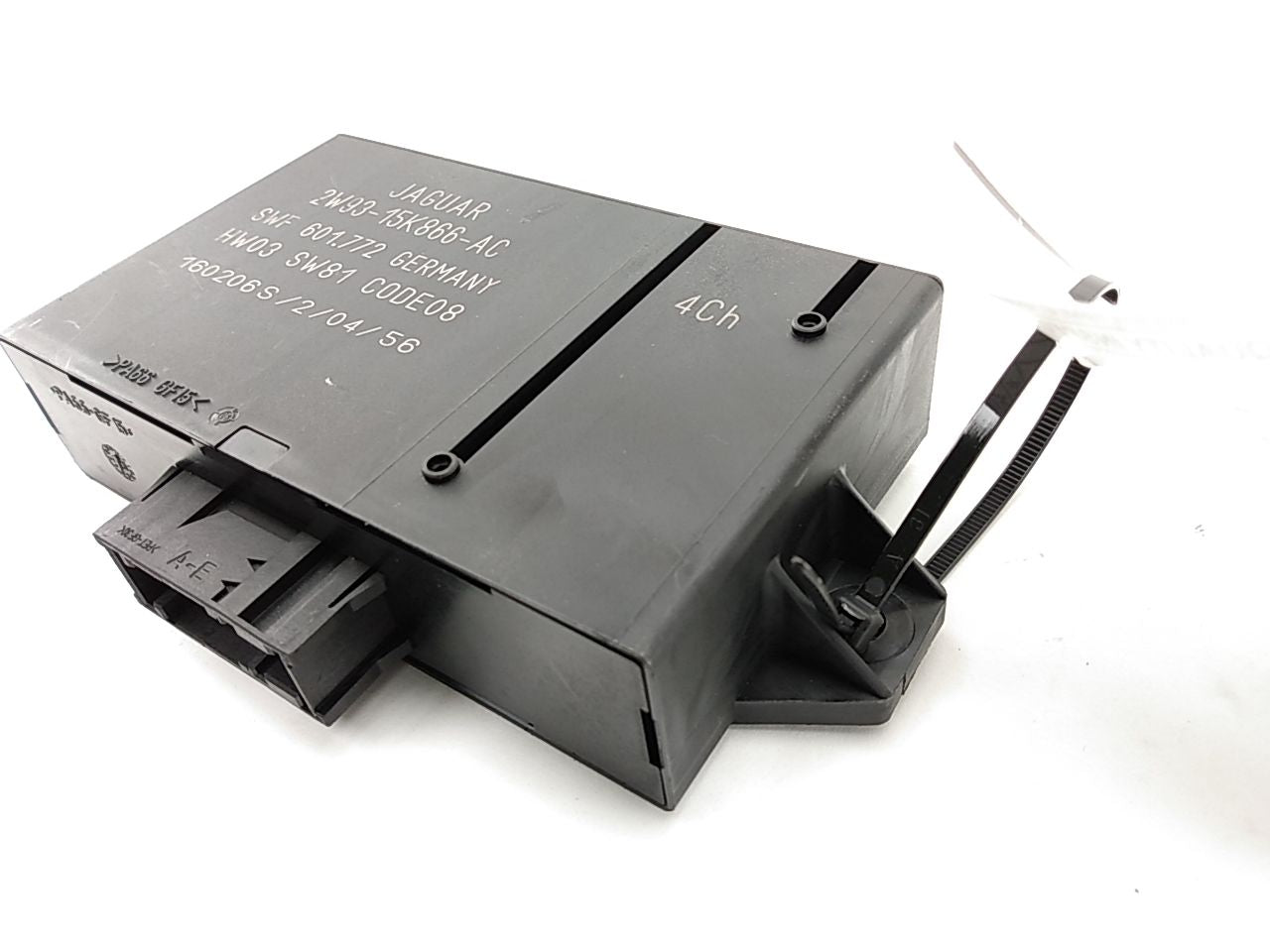 Jaguar XJ8L Rear Parking Assist Control Module