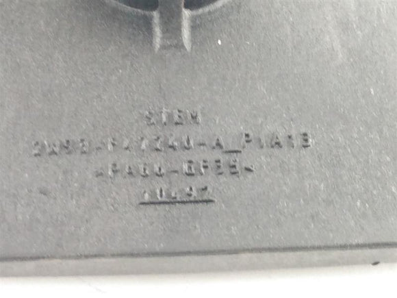 Jaguar XJ8L Spare Tire Retainer