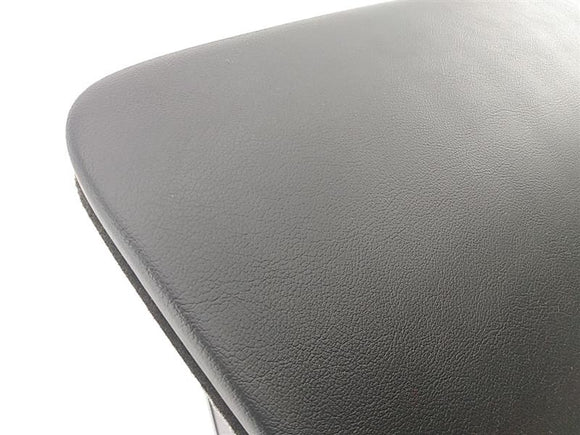 Jaguar XJ8L Glove Box