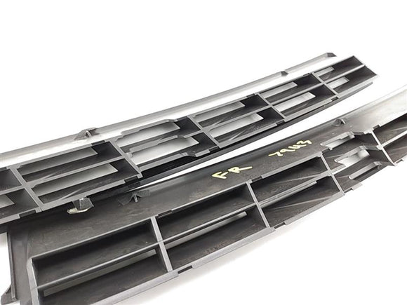 Jaguar XJ8L Dash Vent Trim Bezel Set