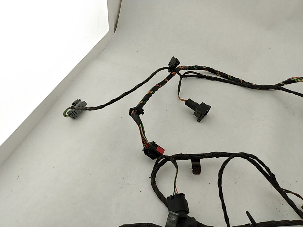 Jaguar XJ8L Rear Bumper Parking Sensors and Wire Harness - 0