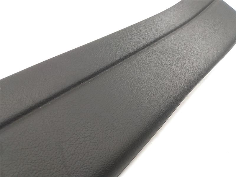 Jaguar XJ8L Right Rear Scuff Plate Trim