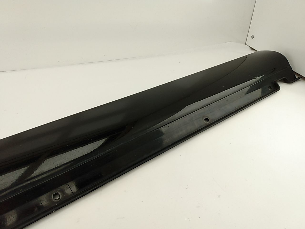 Jaguar XJ8L Left Side Skirt