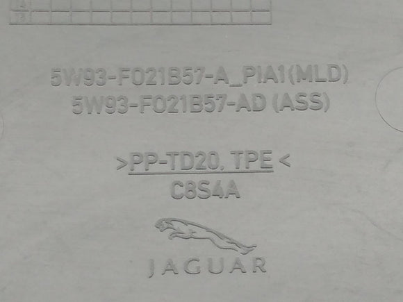 Jaguar XJ8L Front Dash Vent Cowl