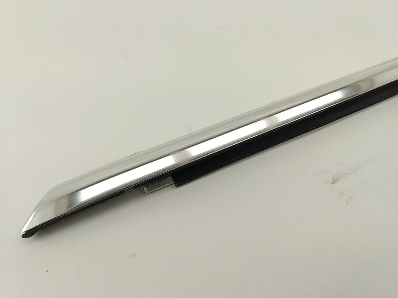 Jaguar XJ8L Left Front Chrome Lower Window Guide Trim - 0