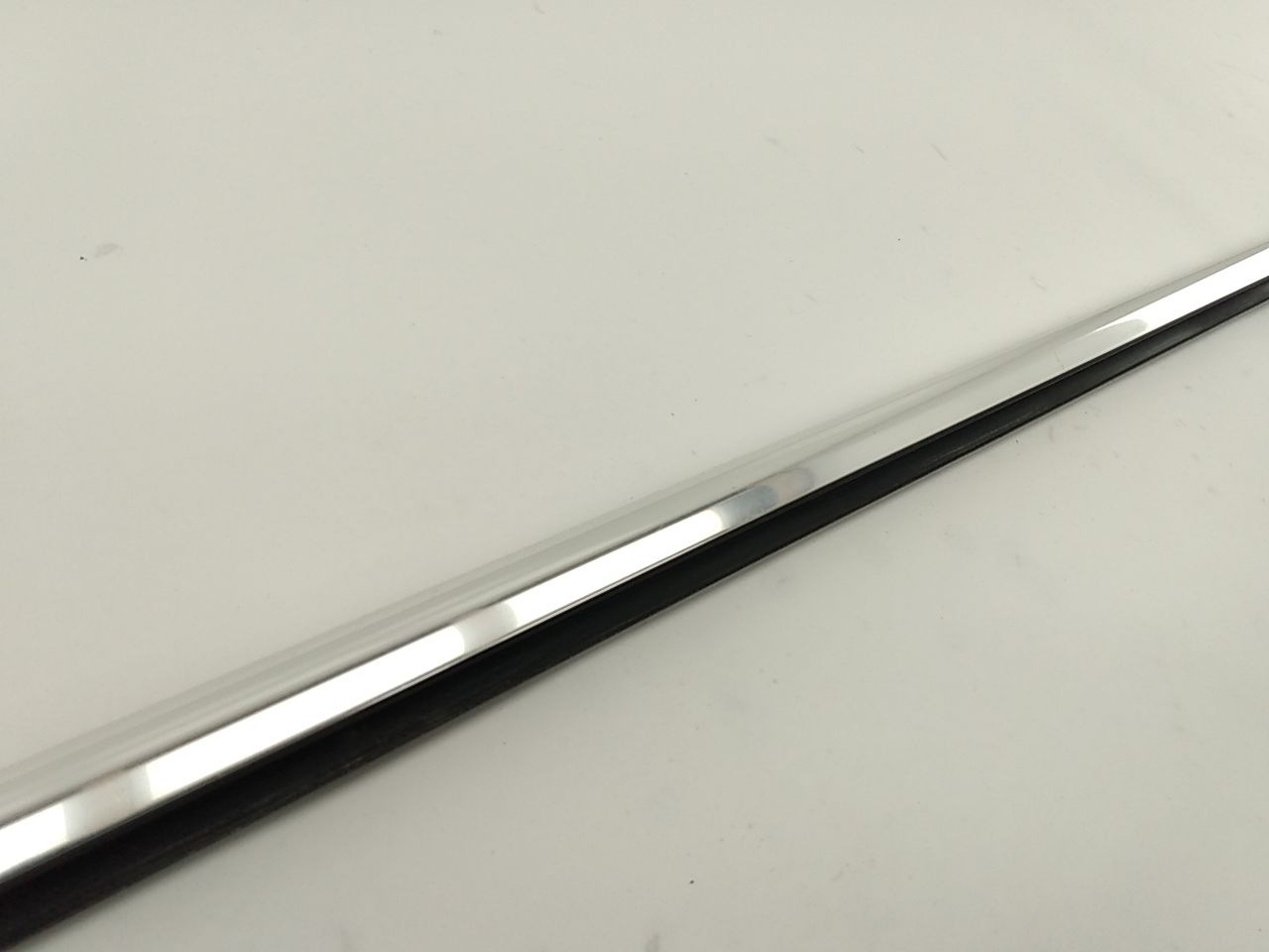 Jaguar XJ8L Right Front Chrome Lower Window Guide Trim