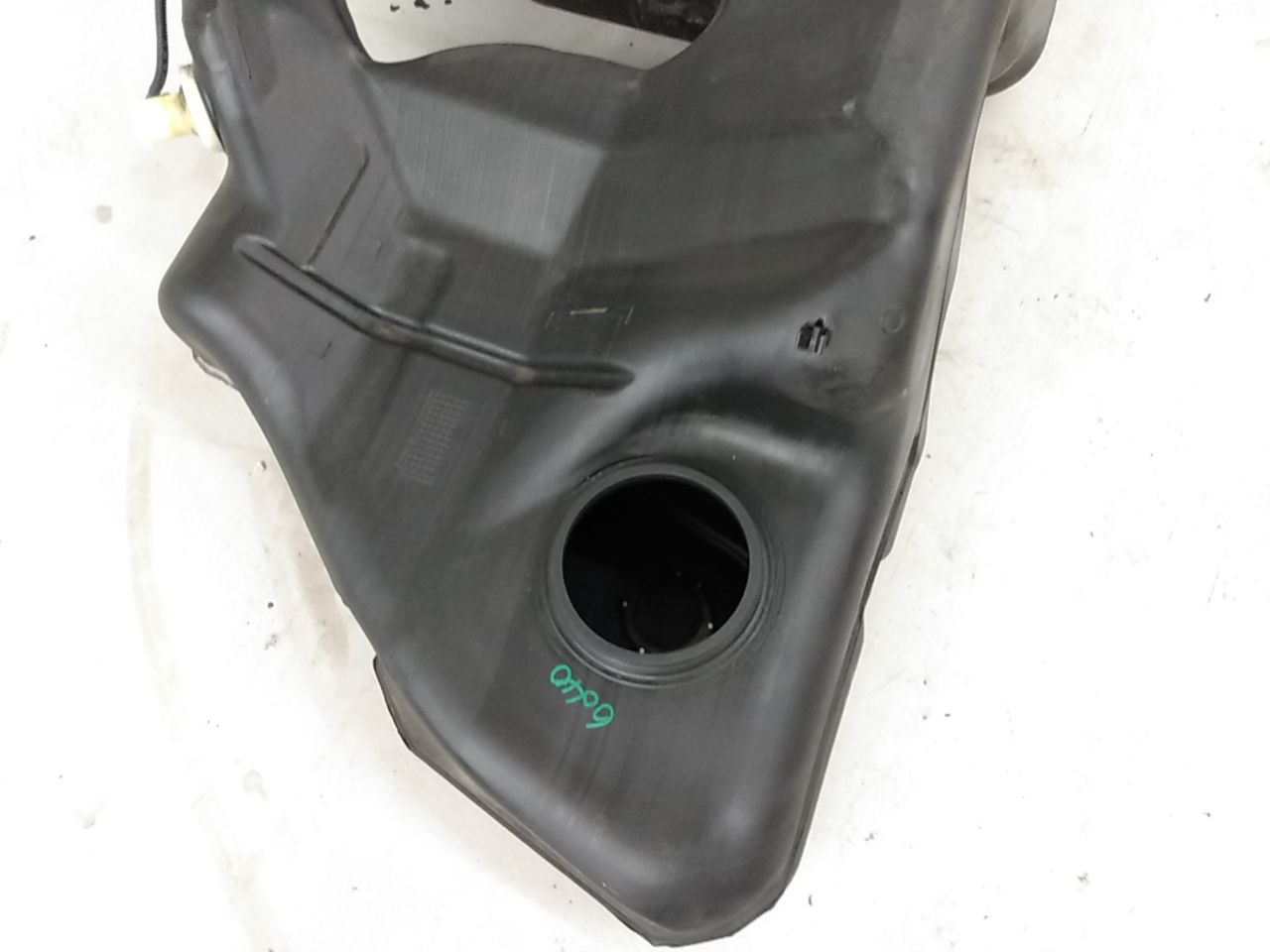 Jaguar XJ8L UZEV Spec Fuel Tank - 0