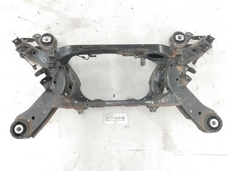 Jaguar XJ8L Rear Suspension Subframe Crossmember