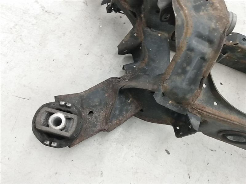 Jaguar XJ8L Rear Suspension Subframe Crossmember