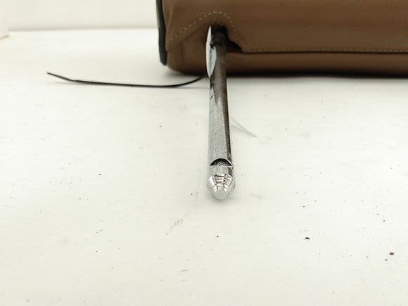 Land Rover 4.0SE Front Left Seat Headrest