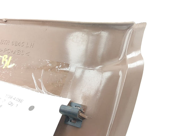 Land Rover 4.0SE Rear Left Seat Step Trim Panel