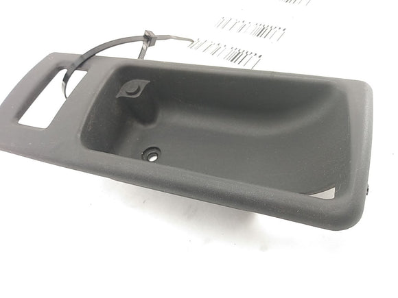 Land Rover 4.0SE Rear Right Door Handle Trim