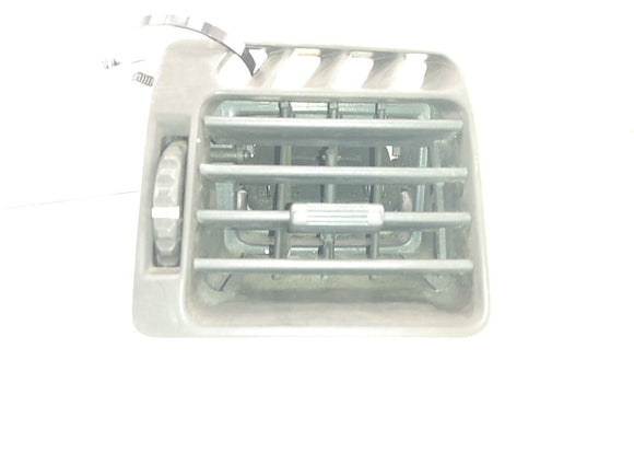 Land Rover 4.0SE Front Right Air Vent