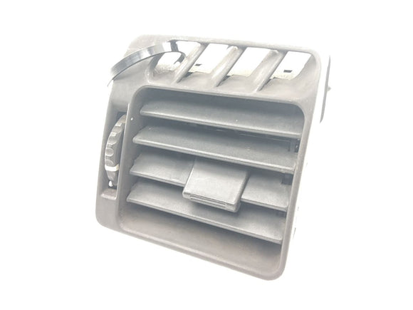 Land Rover 4.0SE Front Right Air Vent