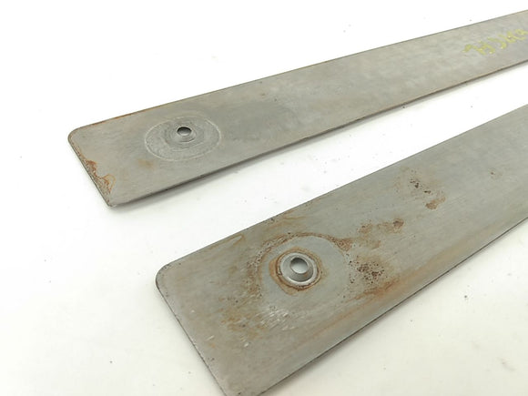 Land Rover 4.0SE Front Left Sill Plate