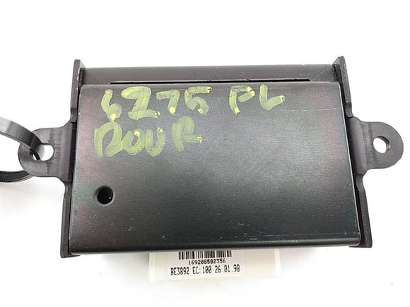 Land Rover 4.0SE Front Left Door Speaker Amplifier