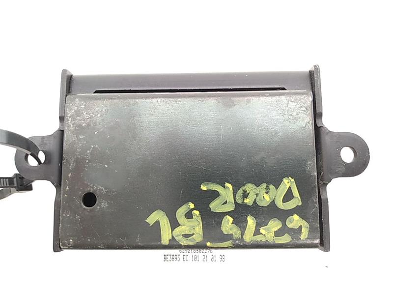 Land Rover 4.0SE Rear Left Door Speaker Amplifier