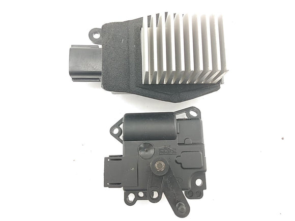 Ford Thunderbird Blend Door Motors & Blower Resistor (Set)