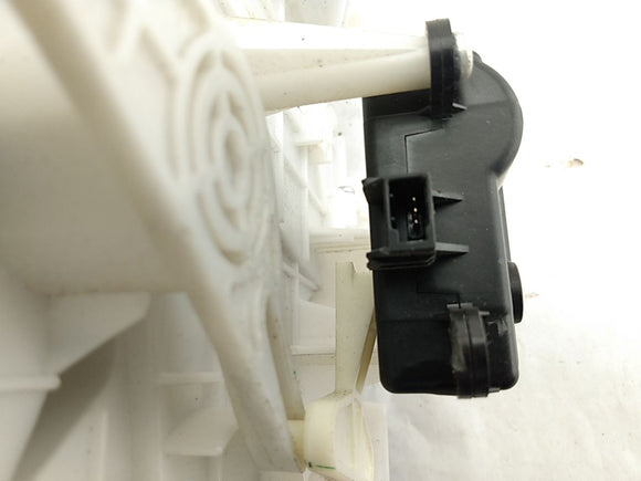 Infiniti G37 Blower Motor Housing Assembly