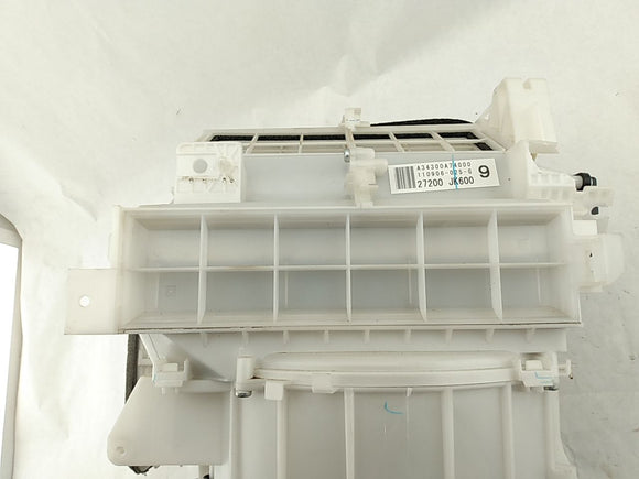 Infiniti G37 Blower Motor Housing Assembly