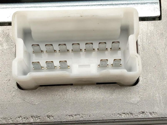 Infiniti G37 Radio/Stereo Amplifier