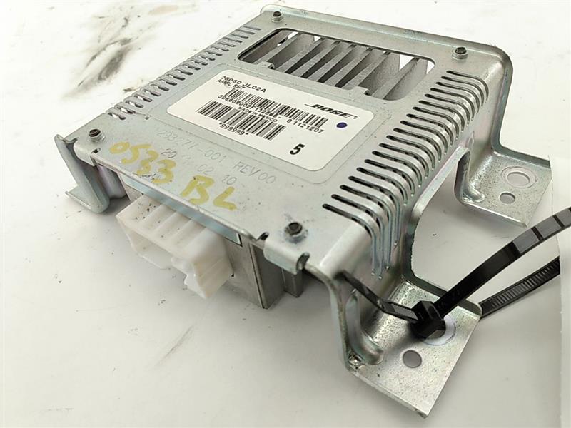 Infiniti G37 Radio/Stereo Amplifier