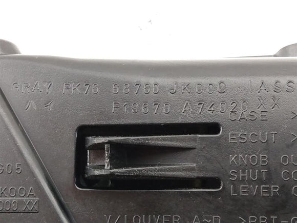 Infiniti G37 Front Right Vent