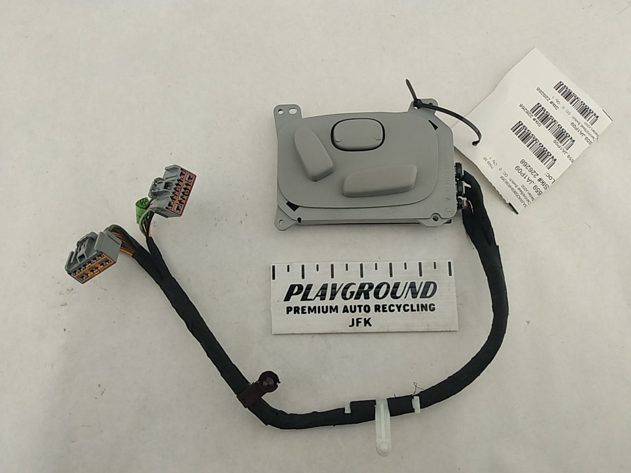 Jaguar XF Front Right Seat Controls